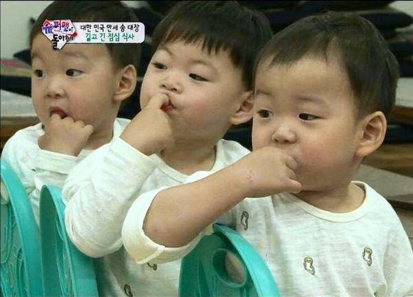 http://cdn.idntimes.com/content-images/post/old/a6974-triplets3.jpg