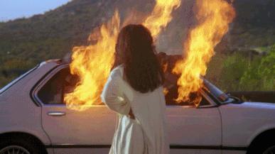 http://cdn.idntimes.com/content-images/post/old/a76c6-3_giphy.gif