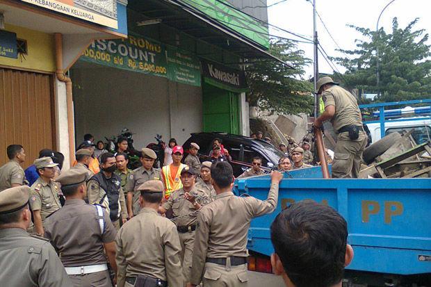 http://cdn.idntimes.com/content-images/post/20160211/ah-sindonews-55063eca2336fb0726d1917669ac7d0c.jpg