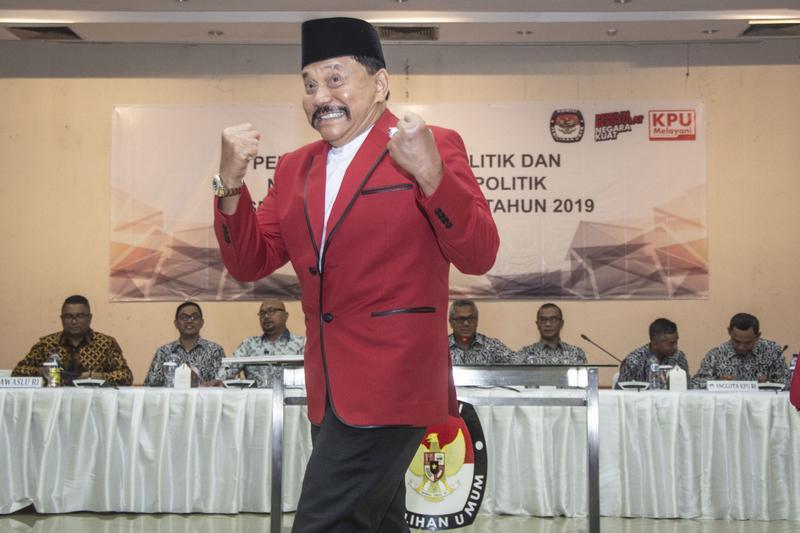 https://cdn.idntimes.com/content-images/post/20180413/am-hendropriyono-1-2b5154e86b622236ed4cf55a9ab9afe1.jpg