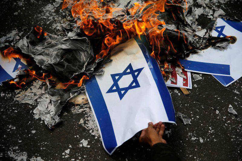 https://cdn.idntimes.com/content-images/post/20171218/antarafoto-indonesia-protest-washington-jerusalem-15122017-1513573271-35532-2b9094ae06f282ae9e0d434b9d016a01.jpg