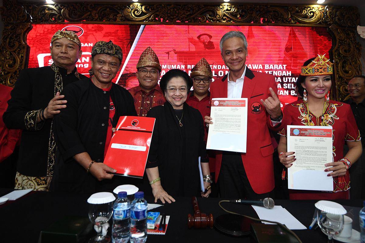 https://cdn.idntimes.com/content-images/post/20180107/antarafoto-pengumuman-cagub-cawagub-pdip-070118-sgd-3-2d450e6e839691f3eff7124533ccd26e.jpg