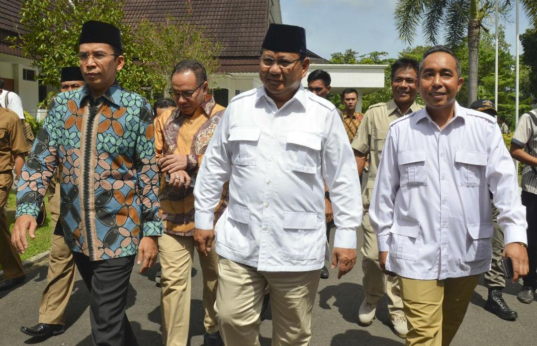 https://cdn.idntimes.com/content-images/post/20170404/antarafoto-silaturahmi-prabowo-ke-ntb-070317-as-4-3e2c505ac496f27e1323c5ca99dd61e8.jpg