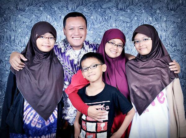 http://cdn.idntimes.com/content-images/post/old/ba9a0-Cinta14_eshapewordpresscom.jpg