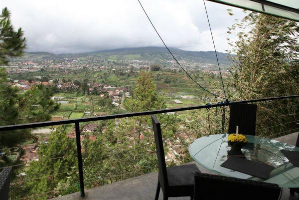 http://cdn.idntimes.com/content-images/post/20150929/bandung8.jpg