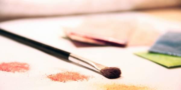 http://cdn.idntimes.com/content-images/post/old/c2713-painting---pexels.com.jpg