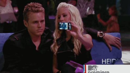 http://cdn.idntimes.com/content-images/post/old/cbe15-Smartphone8_giphycom.gif