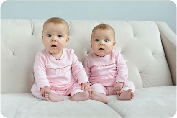http://cdn.idntimes.com/content-images/post/old/cd9b4-twins6_limogesdesign.jpg
