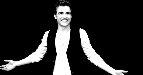 http://cdn.idntimes.com/content-images/post/20160806/celeb7-44b4a8b7dc18feae27e5071d723bc951.gif