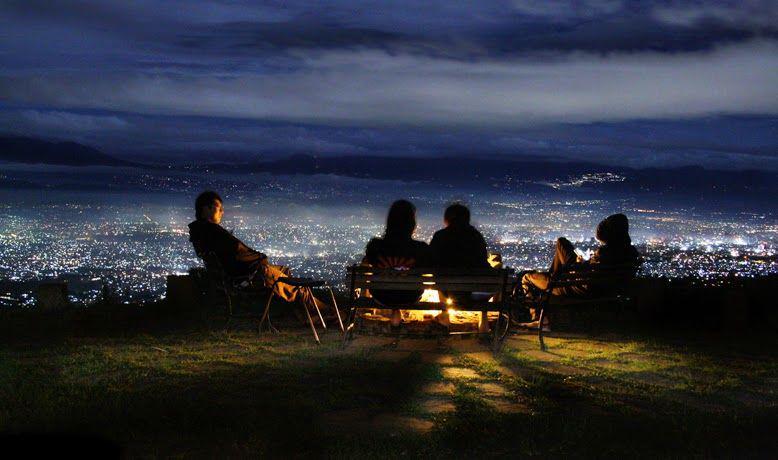 http://cdn.idntimes.com/content-images/post/20160208/citylight-kota-bandung-dari-bukit-moko-345d206798e5712c214d8585ee6496c1.jpg
