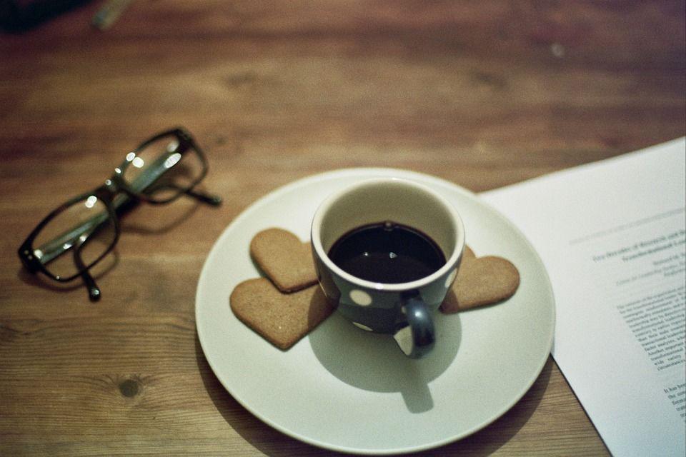 http://cdn.idntimes.com/content-images/post/20160421/coffee-983935-960-720-13e836a89f16af687a693ef8fb8d7b97.jpg