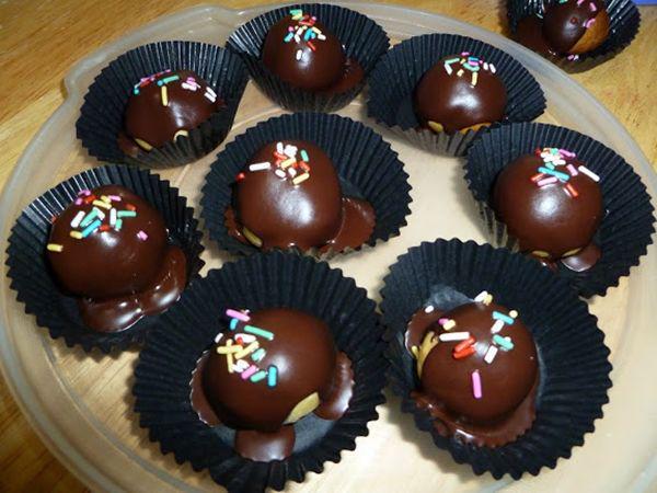http://cdn.idntimes.com/content-images/post/20160204/coklat-littlepoetme-119c704b46a31457657e98e1a5935c8e.JPG
