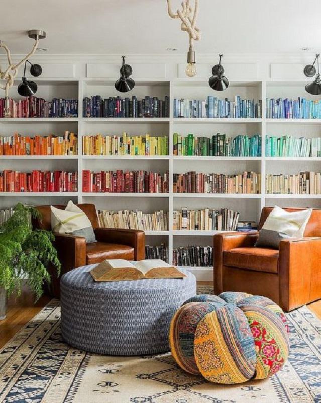 https://cdn.idntimes.com/content-images/post/20170426/color-coordinated-books-170b559124c3cc6d65c211e02bfe4c7c.jpg