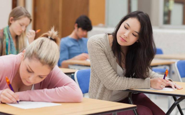 https://cdn.idntimes.com/content-images/post/20170509/come-copiare-allesame-di-maturita-69b27aaafa35a0033346f744abf2910c-770x480-f8e62bce4096a0b9fe28611f7eada5b7.jpg