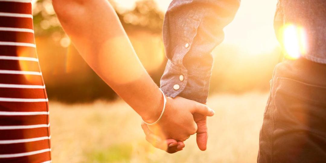 http://cdn.idntimes.com/content-images/post/20160414/couple6-062258c639941b33c602bfa431b8531c.jpg