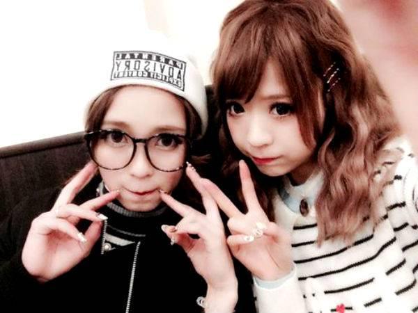 http://cdn.idntimes.com/content-images/post/old/d2dbf-2_selfie-imut_youryoutopia.jpg
