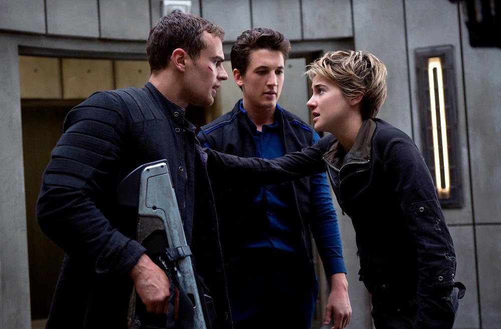 https://cdn.idntimes.com/content-images/post/20180507/divergent-shailene-woodley-ansel-elgort-74670224-056e-4bd6-86e2-2018ed8fa3e4-d9e39cb5e2831e0d1c74090c8b80ffe5.jpg