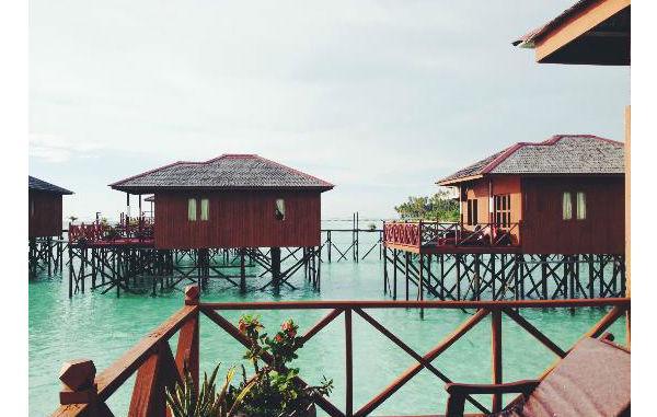 http://cdn.idntimes.com/content-images/post/old/ecc58-Cinta17_tripadvisorcom.jpg