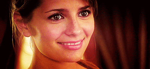 http://cdn.idntimes.com/content-images/post/old/ef3e9-Smile2_giphy.gif