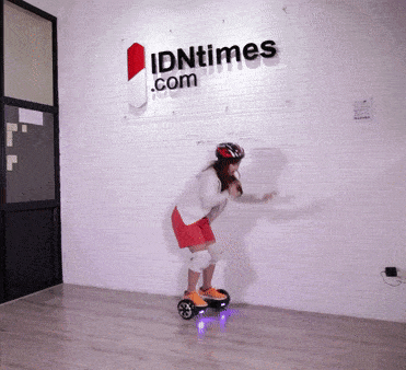 http://cdn.idntimes.com/content-images/post/20160210/ezgif-648071037-hover-3-8914bd58e208bc54e64b8a9b926e9066.gif