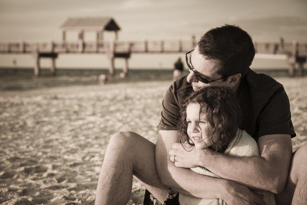 https://cdn.idntimes.com/content-images/post/20161219/father-daughter-bonding-activities-df43fece968f73dd23da9259d9374d28.jpg