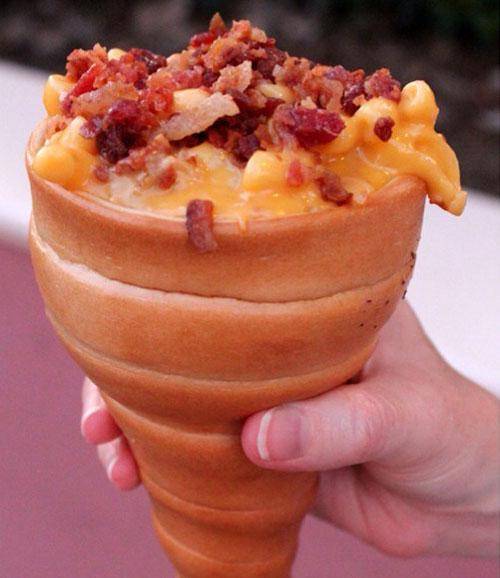 https://cdn.idntimes.com/content-images/post/20161003/food-mashups-maccheese-cone-fc86e776e887f4bbe3010b4efe7140a3.jpg