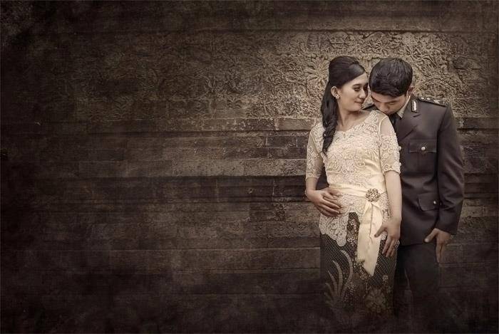 http://cdn.idntimes.com/content-images/post/20160416/foto-prewedding-anggota-polisi-konsep-foto-pre-wedding-polisi-contoh-foto-pre-wedding-anggota-polri-prewedding-anggota-polri-3-12c162d5e147e35eaf90f30d7d700ffc.jpg