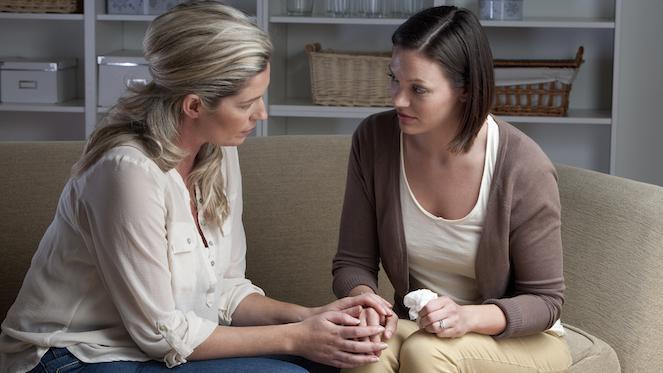 https://cdn.idntimes.com/content-images/post/20170816/friends-support-grief-divorce-6249-0fafe9d59c3c73115d28a1763fa5d907.jpeg