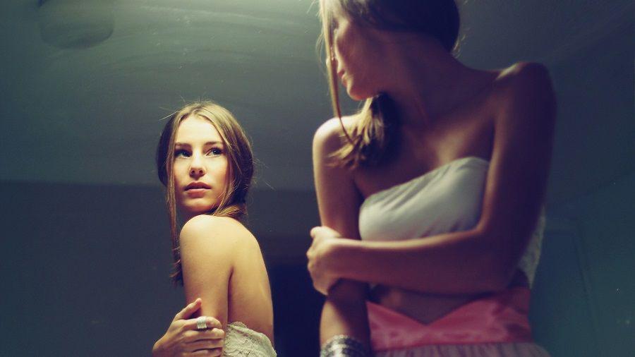 http://cdn.idntimes.com/content-images/post/20160423/friendshelpforcodepedency-854c65ef7ba2abfce04b8425360cd2e7.jpg