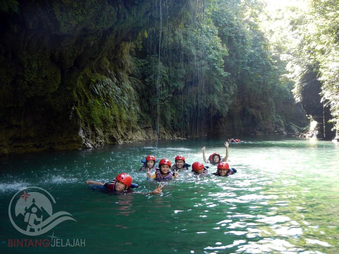 http://cdn.idntimes.com/content-images/post/20160726/green-canyon12-bdc142640c5701df636c07e703180ebb.jpg