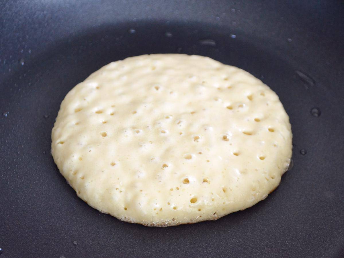 https://cdn.idntimes.com/content-images/post/20170426/h2-pancakes-bubbles-7-24844222f0cd13d535f13bb81d6dadc1.jpg