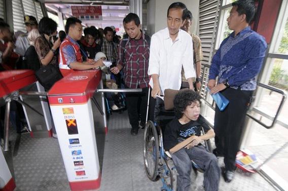 http://cdn.idntimes.com/content-images/post/20150829/habibi4_tetapberusaha.jpg