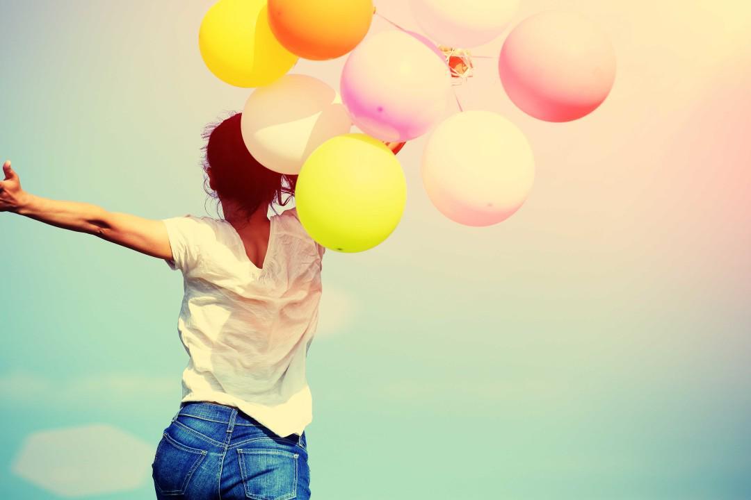 http://cdn.idntimes.com/content-images/post/20160727/happy-life-1080x720-1c9897a1ae27f5d5628c40e3bf1342ab.jpg