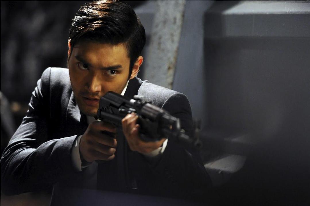 http://cdn.idntimes.com/content-images/community/2017/02/helios-movie-choi-siwon-c7ab2a538c59a01333edacad79e298a1.jpg