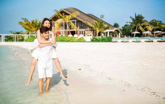 http://cdn.idntimes.com/content-images/post/20160607/honeymoon2-cdc28a05508f4c4a7e8d836deaee6db1.jpg