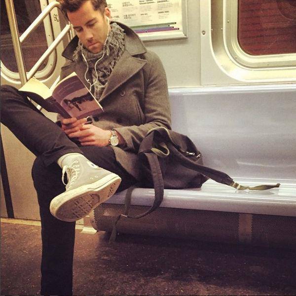 http://cdn.idntimes.com/content-images/post/20160226/hot-dudes-6-2fa237cec7343bf6dc5106cfd424931a.jpg
