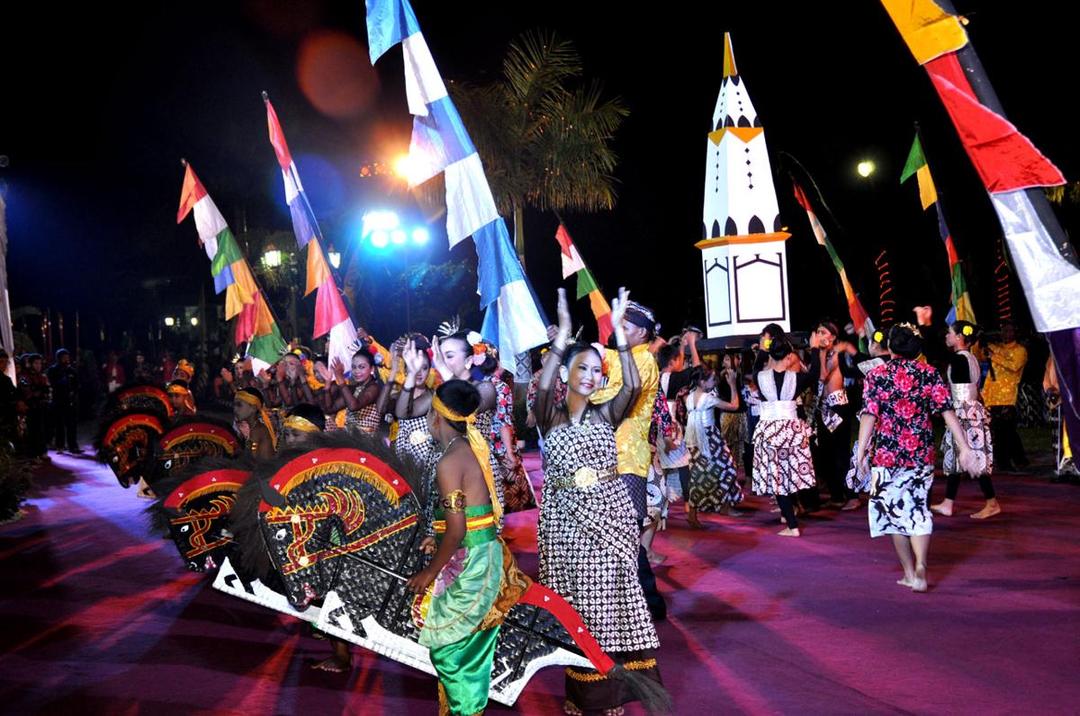 https://cdn.idntimes.com/content-images/post/20161106/hutjogja-afbbb65cd3bf1a173ea660f3ebba8f60.jpg