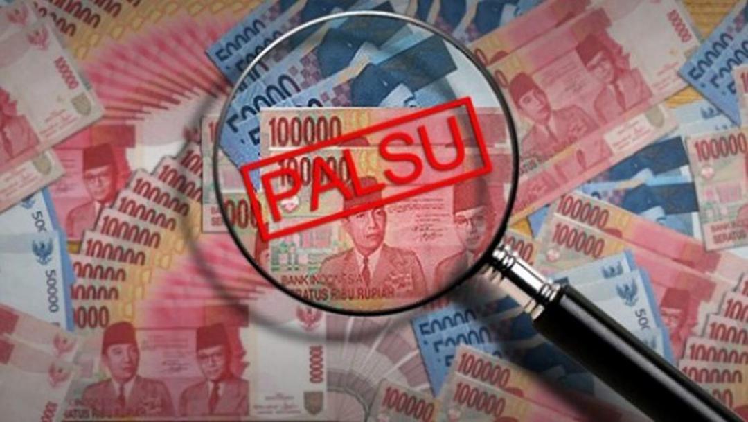 https://cdn.idntimes.com/content-images/post/20171121/ilustrasi-uang-palsu-istimewa-db61b2d4e49dde279ea664da67c4bac5.jpg