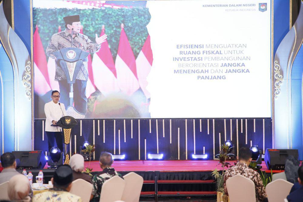 Wamendagri Ungkap Peran Krusial Pemda Capai Target Ekonomi 8 Persen