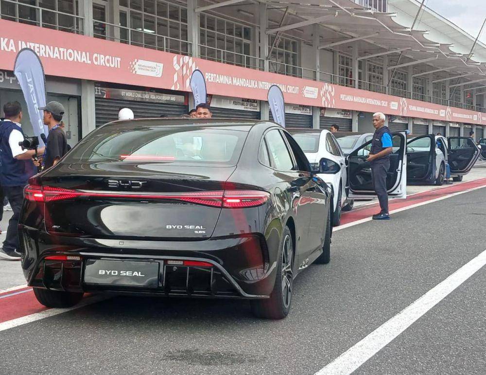 Puluhan jurnalis diajak mencoba BYD Seal 2025 (BYD)