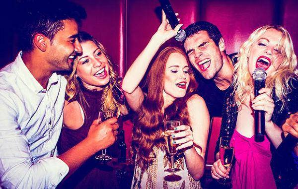 http://cdn.idntimes.com/content-images/post/20150907/karaoke11.jpg