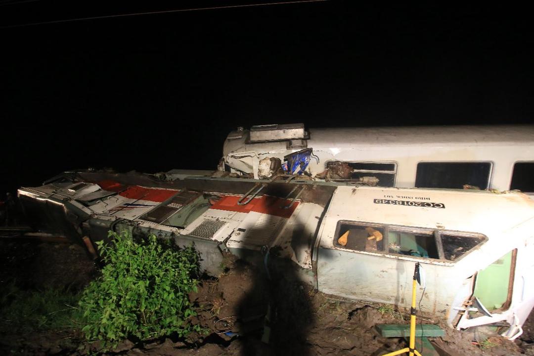 https://cdn.idntimes.com/content-images/post/20180407/kereta-sancaka-7-e2bbf1528b5c317c019bd436bdacfd50.jpeg