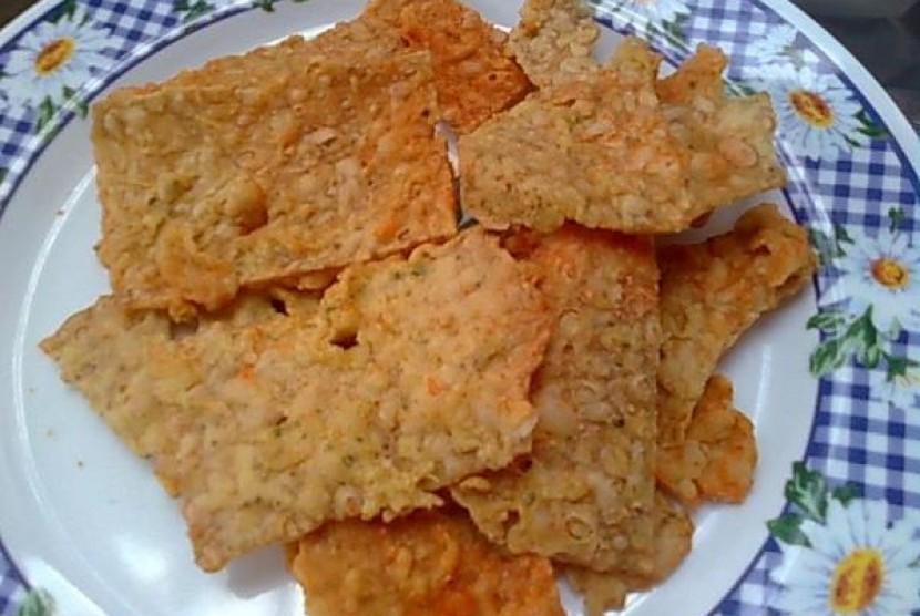 https://cdn.idntimes.com/content-images/post/20180308/keripik-tempe-160302151020-388-8009085cc20330d65db4b8b3af7231fd.jpg