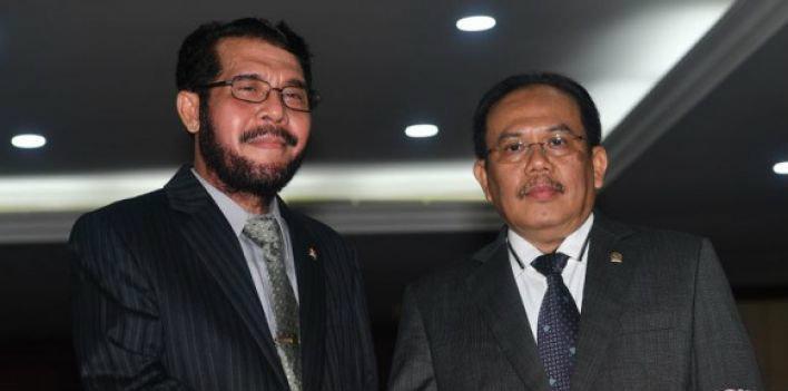 https://cdn.idntimes.com/content-images/post/20180402/ketua-mk-1-bb2e197dc983d97155fa2da4dc6a3abb.jpg