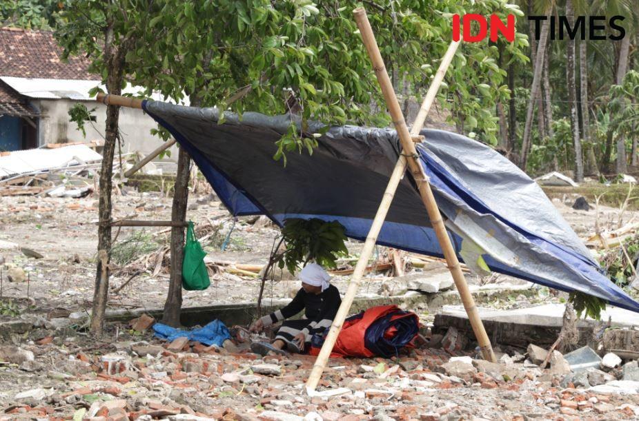 https://cdn.idntimes.com/content-images/post/20181229/kondisi-terkini-pasca-tsunami-banten6-d3594d60db496831e914b7683d995b14.JPG