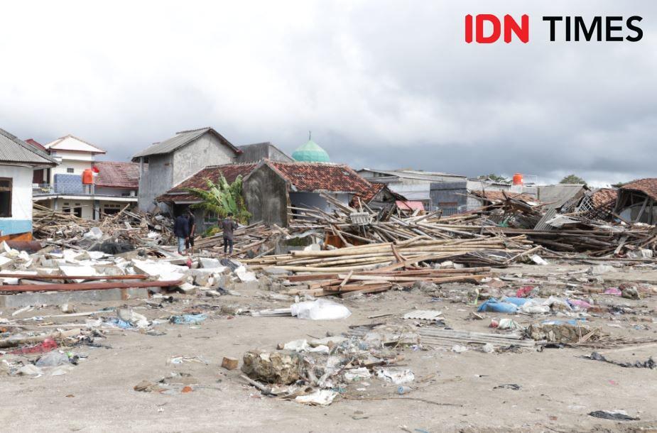 https://cdn.idntimes.com/content-images/post/20181229/kondisi-terkini-pasca-tsunami-banten8-18d11d2508939712c8d794676ba42308.JPG