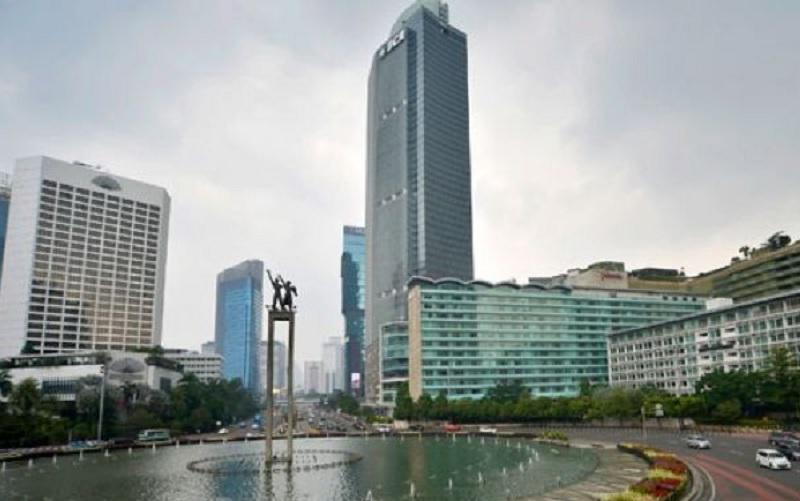 https://cdn.idntimes.com/content-images/post/20180109/larangan-sepeda-motor-di-jalan-thamrin-sudirman-jakarta1-e6f61acbbd37938372ffbbce5693c3cc.jpg