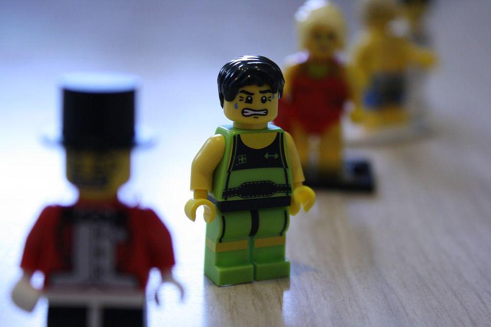 http://cdn.idntimes.com/content-images/post/20160310/lego-884903-960-720-d41ee26f6daebb10e7c6b7bc7fd9774c.jpg
