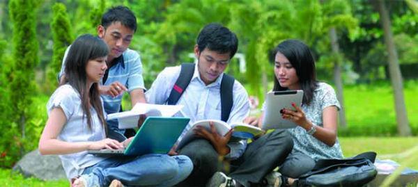 http://cdn.idntimes.com/content-images/post/20151217/mahasiswa-taman1-ef690718efd6def90c162d12c5b39a4e.jpg