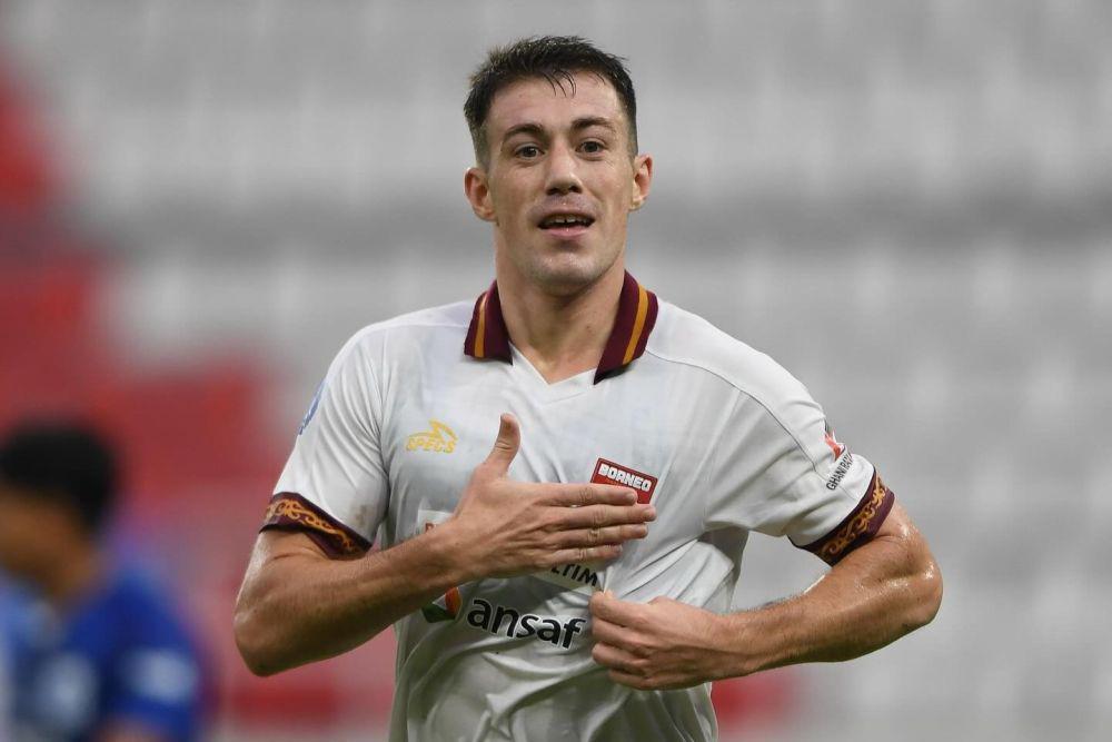 Profil Mariano Peralta, Pemain Argentina di Borneo FC